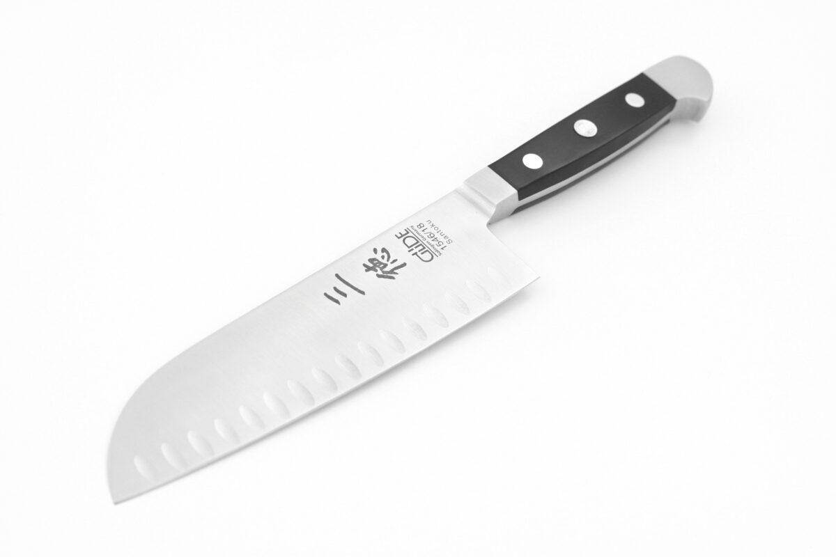Santokukniv Kulle